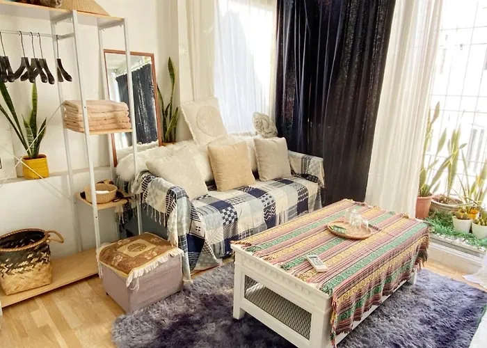 Luna Old Quarter Homestay Room 05